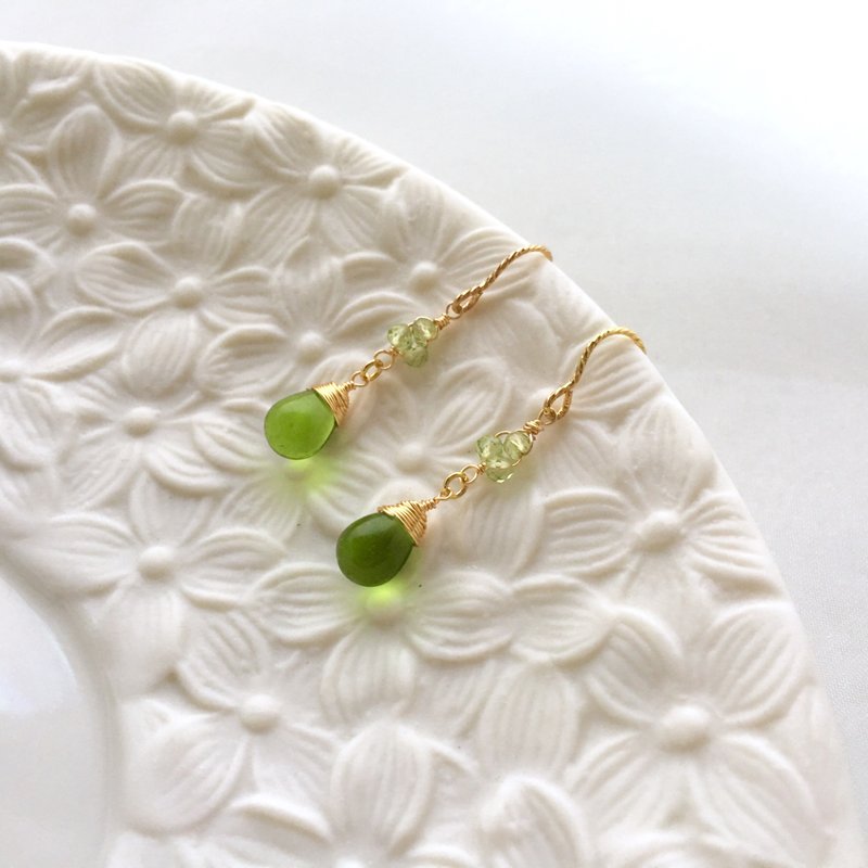 [If] [Sang] natural Stone in mind the age of the olive Stone earrings. Birthstone of August. Peridot. - Earrings & Clip-ons - Gemstone Green