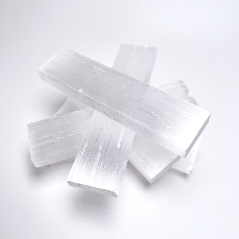 清晰。原礦 療癒 淨化 清除負能量 手握 l 透石膏片 l - 擺飾/家飾品 - 水晶 