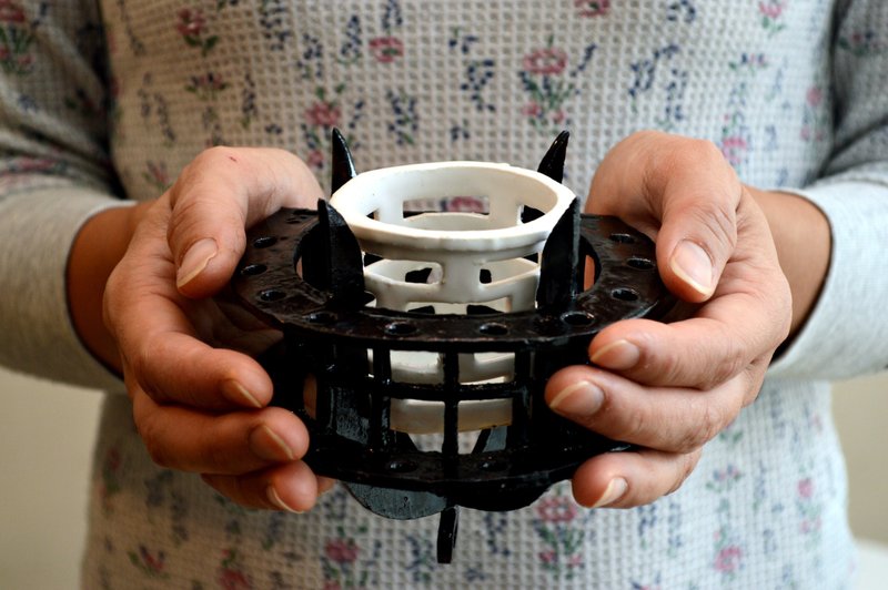 Japanese Wall Candle Lantern – Handmade Ceramic Home Decor #6 - เทียน/เชิงเทียน - ดินเผา 