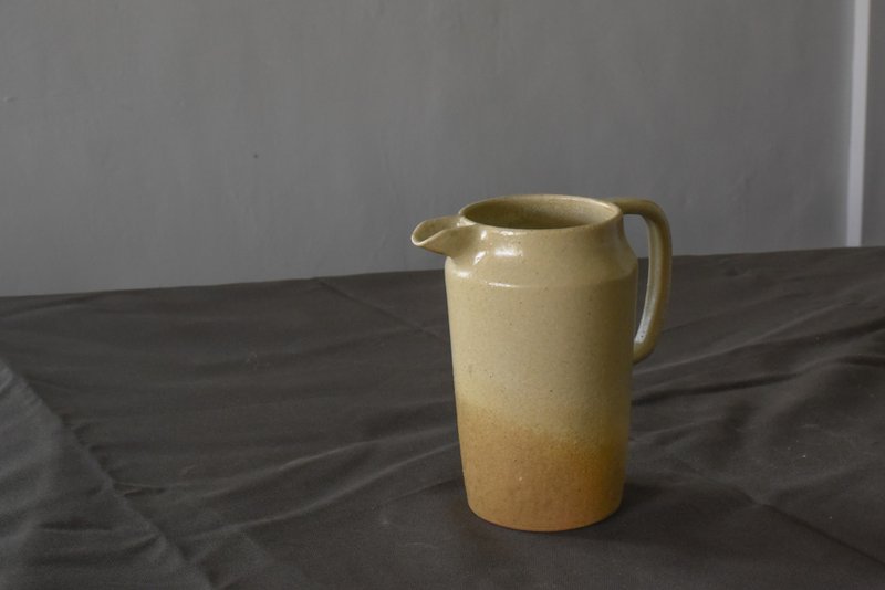 熟夏轉秋 勻杯 茶海 牛奶壺 400ml - 茶壺/茶杯/茶具 - 陶 金色