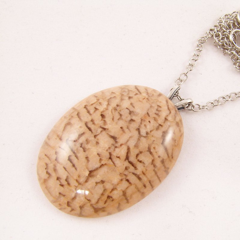 Beige Pegmatite Pendant Necklace Capuccino Brown Stone Oval Necklace Jewelry - 項鍊 - 半寶石 咖啡色