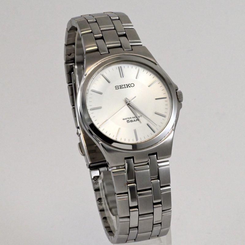 Free Shipping SEIKO unisex quartz watch 34mm Silver Tone Dial Date Ref.7N01-0DM0 - นาฬิกาผู้ชาย - สแตนเลส สีเงิน