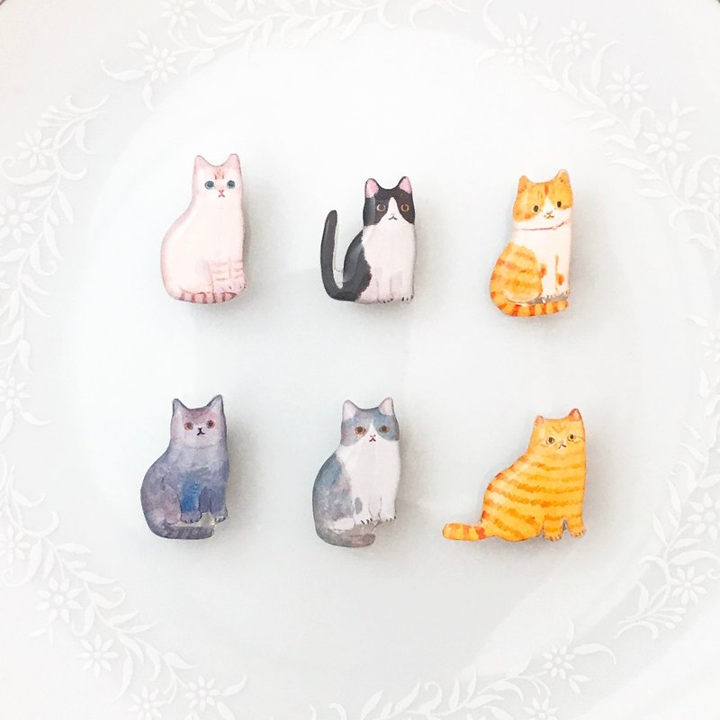 Set of 6 mini mini cat brooches - Brooches - Resin White