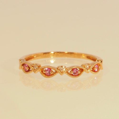 IRIZA Jewellery 18K金粉紅寶石和鑽石種子戒指 18K Gold The Pink Sapphire and D