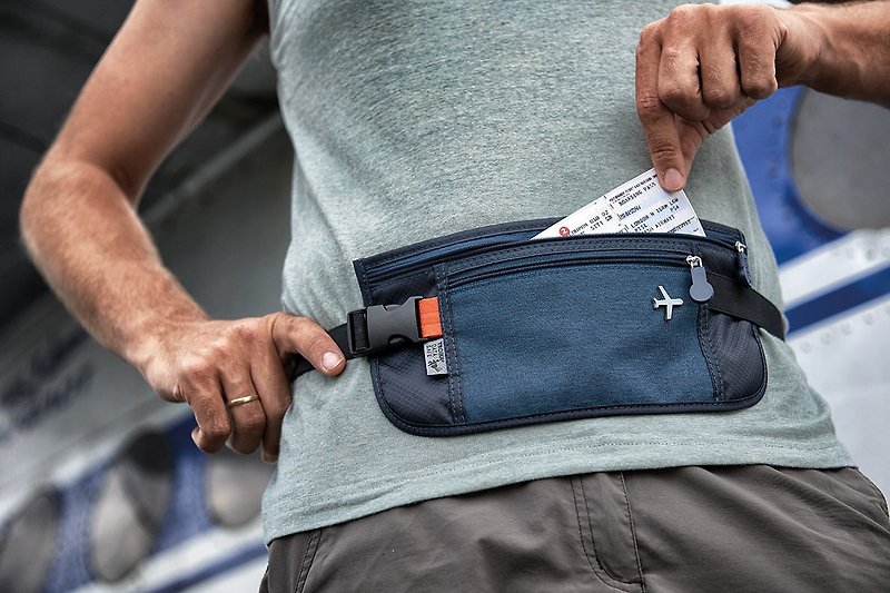 RFID 屏障個資防竊旅行隨身腰包(藍色) - 其他 - 聚酯纖維 藍色