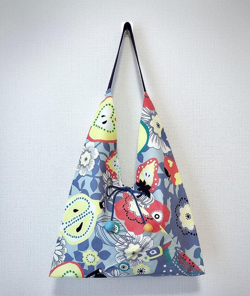 2019 spring color 侧-shaped side backpack / Japan imported cloth / large size / gray bottom flower - กระเป๋าแมสเซนเจอร์ - ผ้าฝ้าย/ผ้าลินิน สีเทา