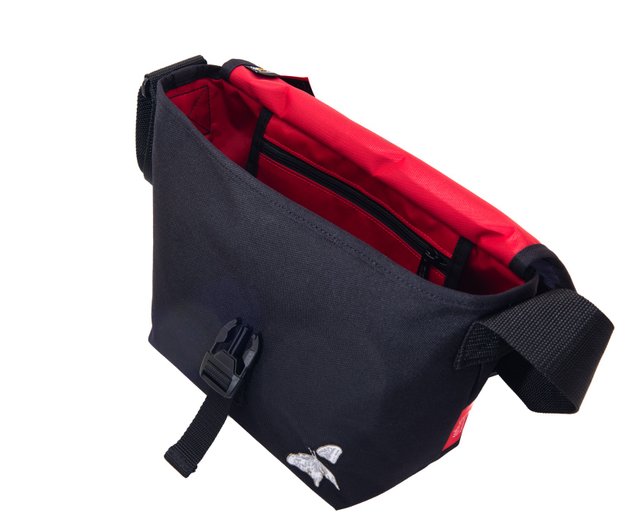 予約販売【進撃の巨人×Manhattan Portage】共同ブランド 1605JR