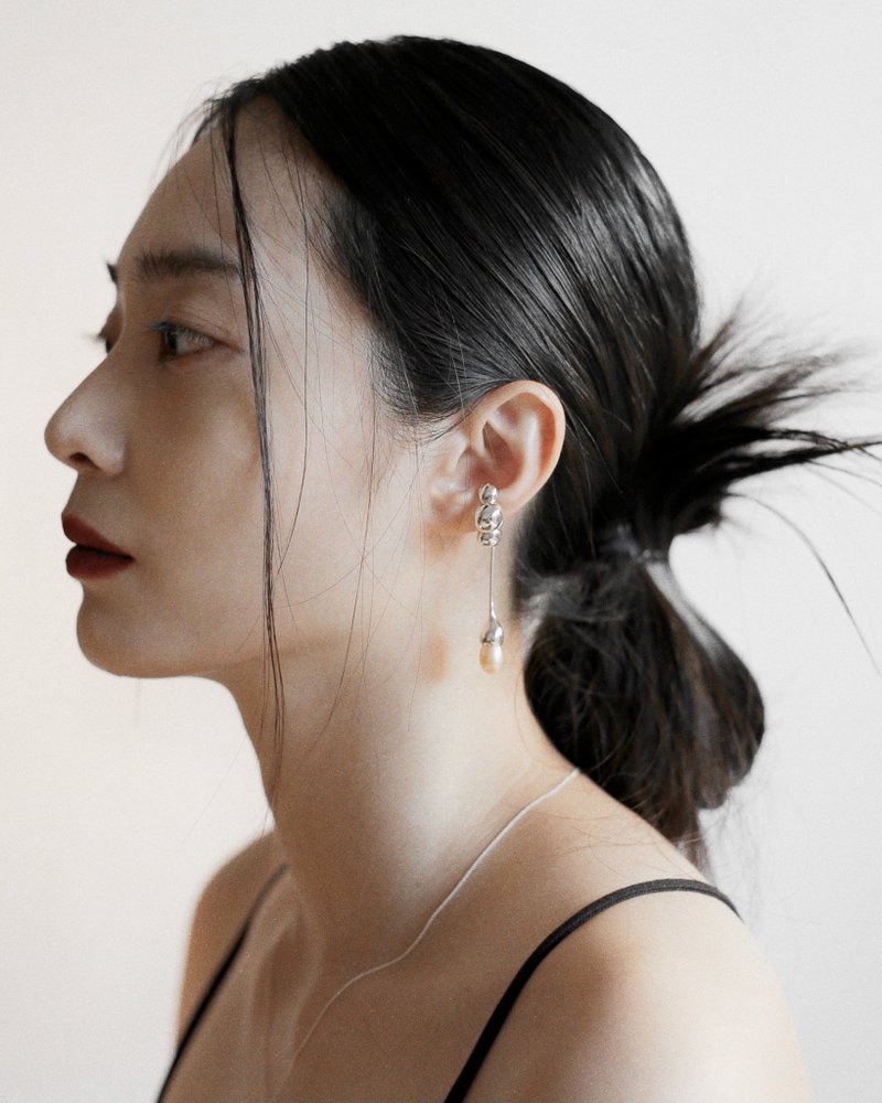 Bubble ear cuff + Pearl rocking bubble ear cuff-South Sea Pearl - ต่างหู - เงินแท้ สึชมพู