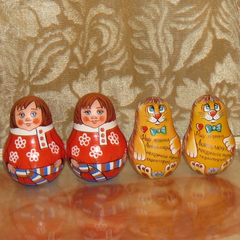 Roly Poly wooden music wobble doll - Red Cat & Russian Boy ringing baby toy - 寶寶/兒童玩具/玩偶 - 木頭 