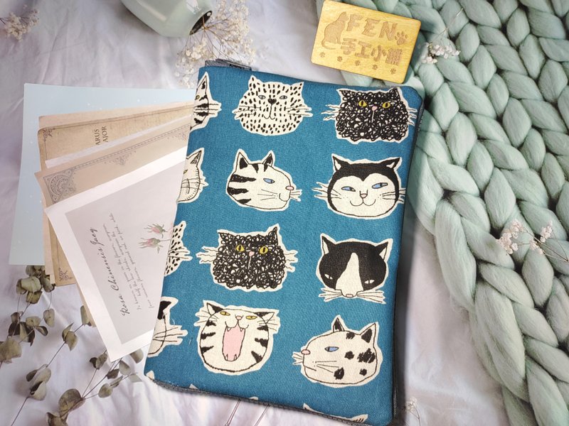 動物系列-貓咪系列-插畫藍貓咪臉拉鍊書衣-拉鍊布書套-適用A5/25K - 書衣/書套 - 棉．麻 