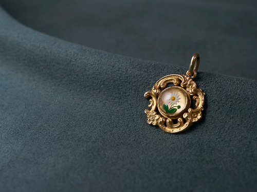 鑲珹古董珠寶 1870-1890s 奧地利 巴洛克水晶小雛菊雕刻 黃金吊墜