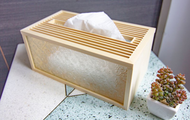 中型尺寸 - 海棠花衛生紙盒 / 品牌熱銷款 - 紙巾盒 - 木頭 金色