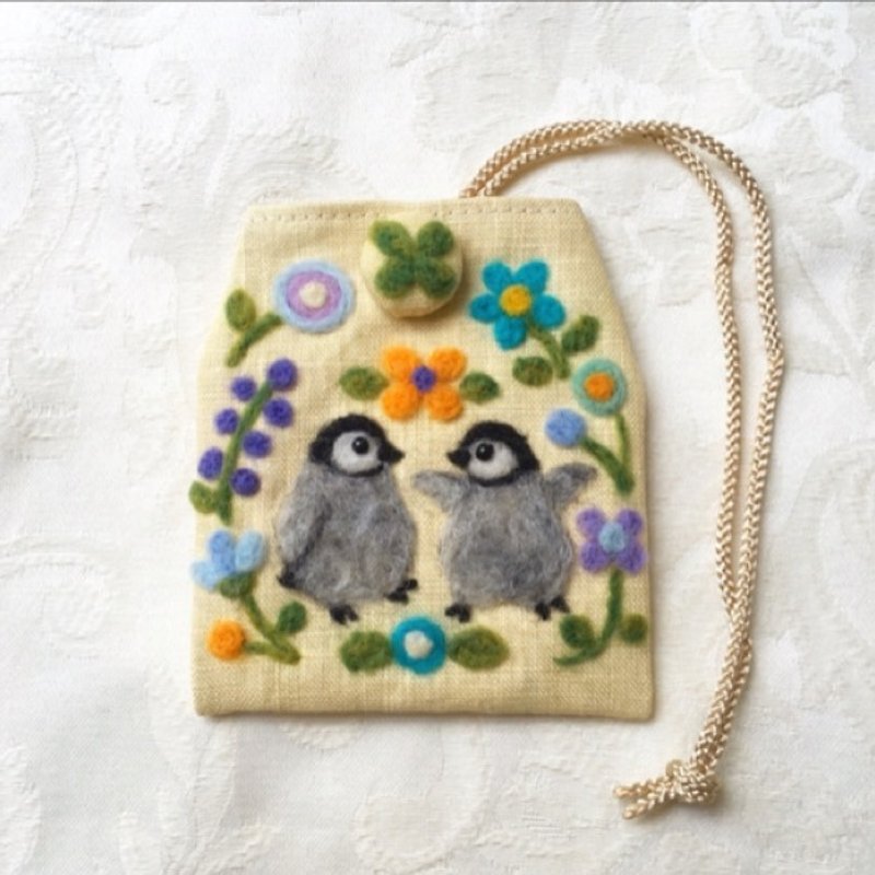 amulet bag of baby penguins - Other - Cotton & Hemp Yellow