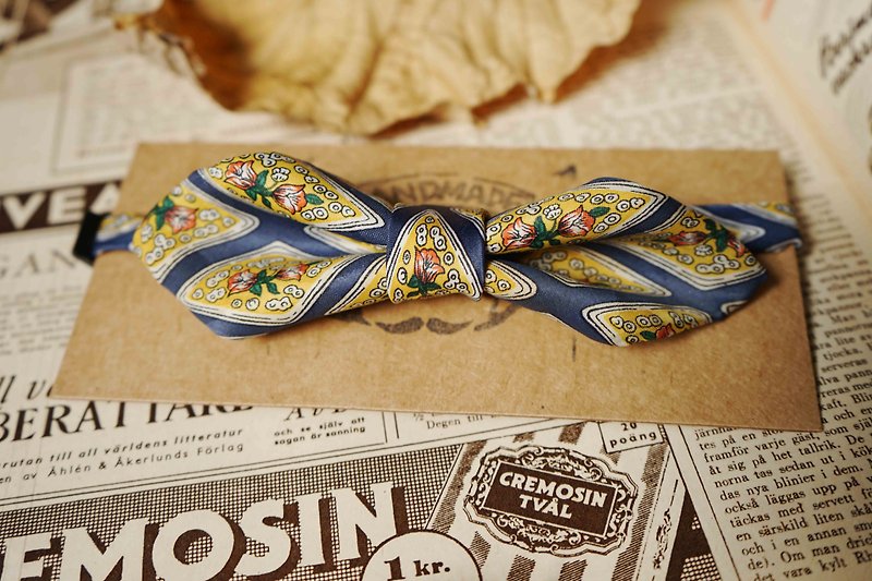 Antique cloth flower tie remade handmade bow tie-good night good night blue-wide version - Bow Ties & Ascots - Silk Yellow