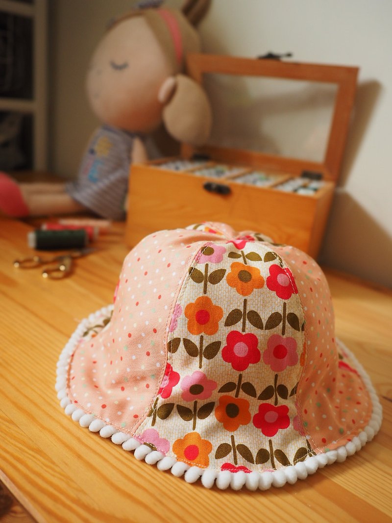 手作雙面粉紅碎花/ 彩色小兔圖案嬰兒小孩帽子 - 其他 - 棉．麻 多色