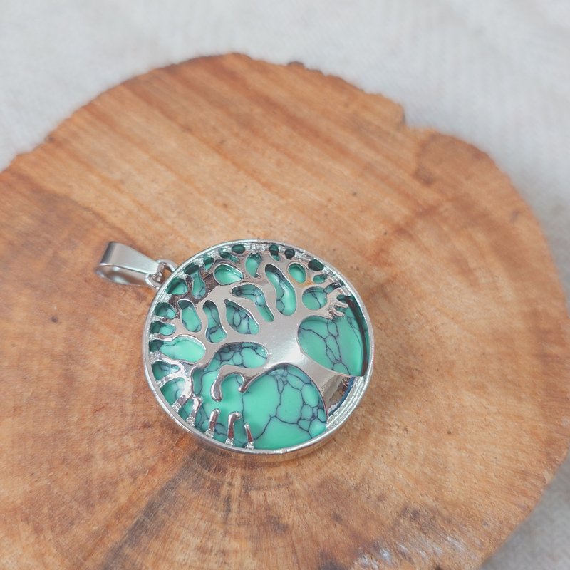 Direct delivery from UK - Turquoise Tree of Life Sterling Silver Pendant - สร้อยคอ - โลหะ สีเขียว