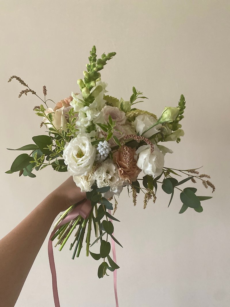 Fantasia flower bouquet/bridal bouquet/American bouquet - ช่อดอกไม้แห้ง - พืช/ดอกไม้ 
