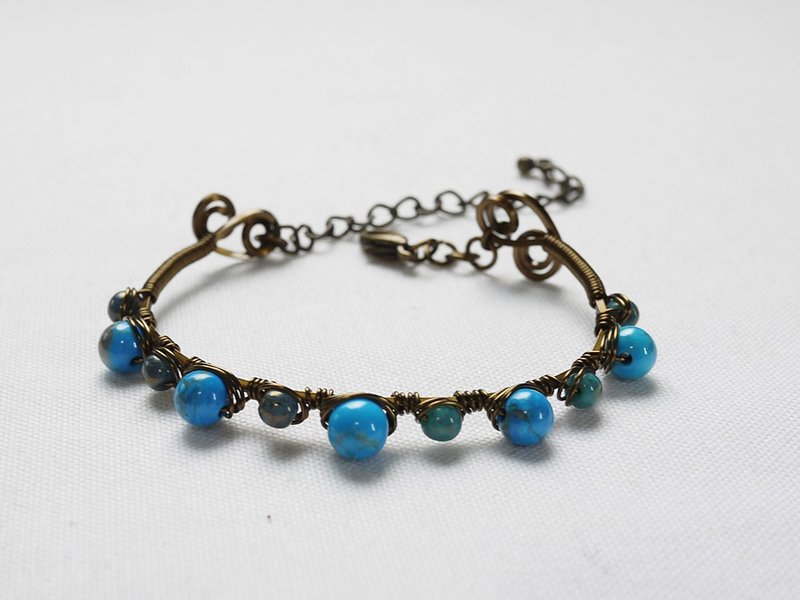 Turkish Blue Bracelet - สร้อยข้อมือ - โลหะ 