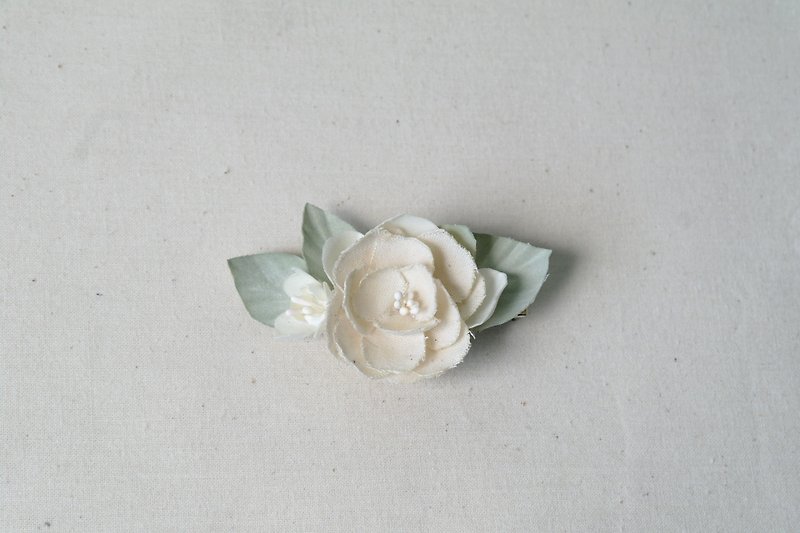 Classic Ivory Camellia Fabric Flower Hair Clip