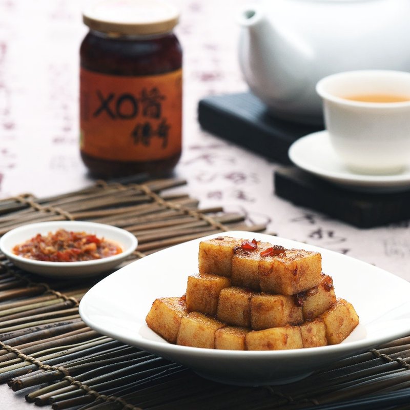 Pre-order【Shiweiguan】Fuyao Cake Gift Box (XO Sauce Legend 350g, Hong Kong Style Carrot Cake 600g) - อาหารคาวทานเล่น - กระดาษ สีแดง