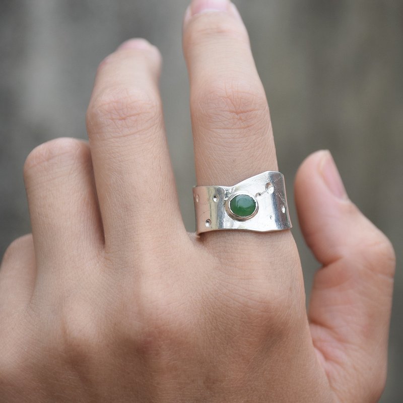 Original handmade 990 Silver hand inlaid jade open ring - แหวนทั่วไป - เงินแท้ สีเงิน