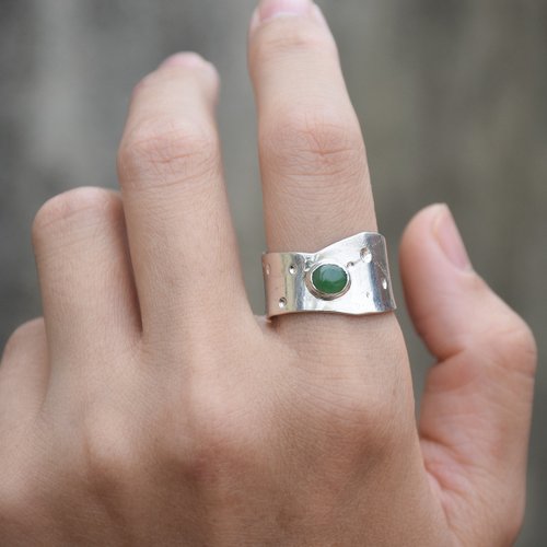 S-JEWELRY首飾店 原創手工990銀手工鑲嵌翡翠開口戒指