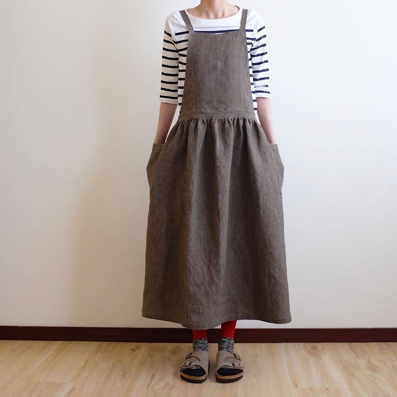 Everyday hand-made clothes live in the heart of a little girl smoked Mocha pinstripe apron linen - One Piece Dresses - Cotton & Hemp Brown