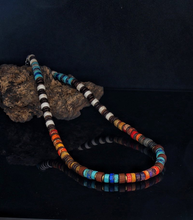 Turquoise Heishi 6mm Choker with Hematite and wood beads - สร้อยคอ - เครื่องเพชรพลอย 