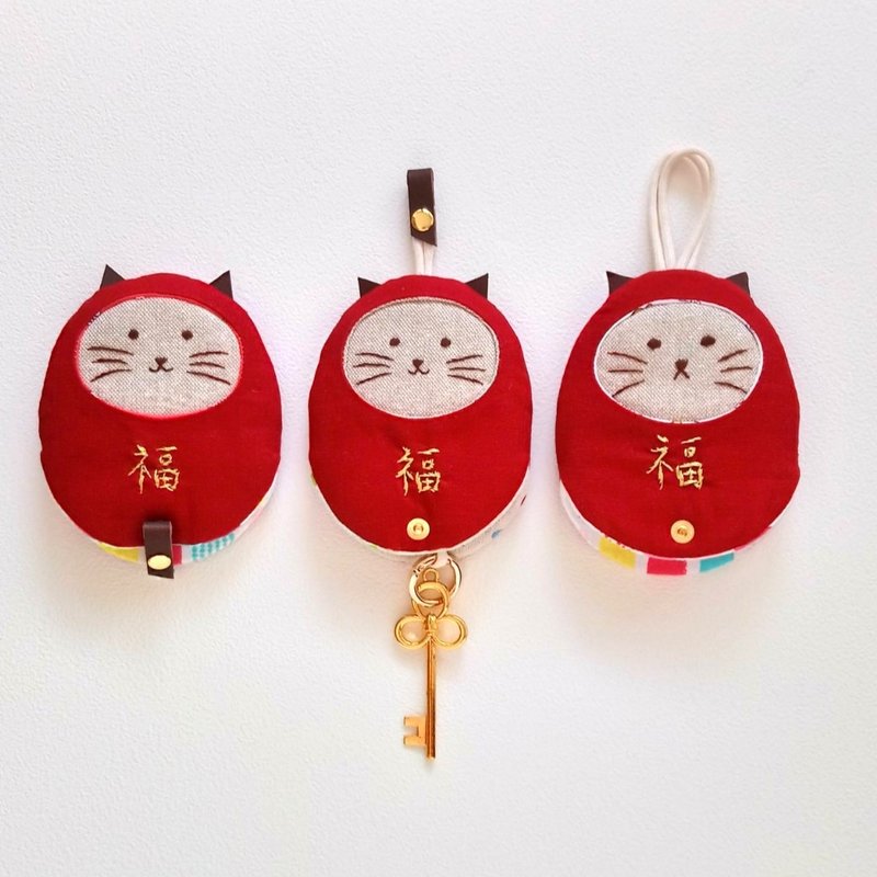 [KDM/Cat Tumbler Key Bag] Japanese cotton and linen, French glitter, French embroidery thread - Keychains - Cotton & Hemp Red