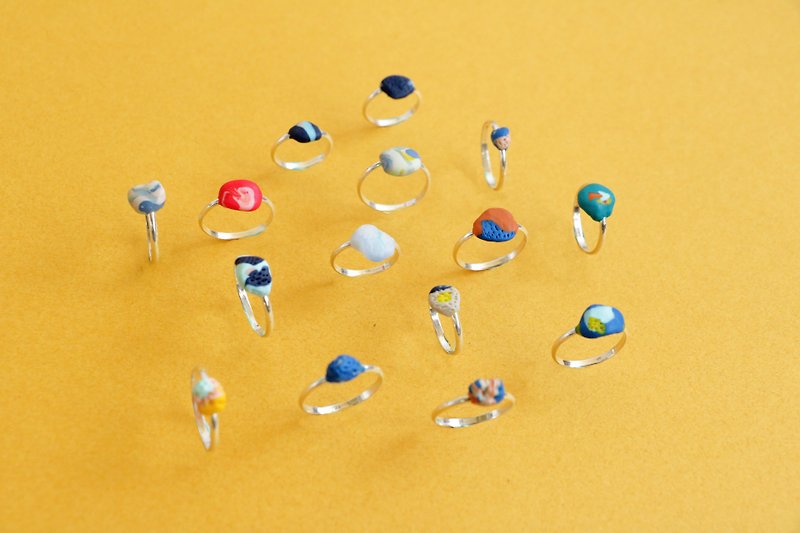 Hsin Hsiu Yao's exclusive small stone ring - custom - แหวนทั่วไป - โลหะ สีเงิน