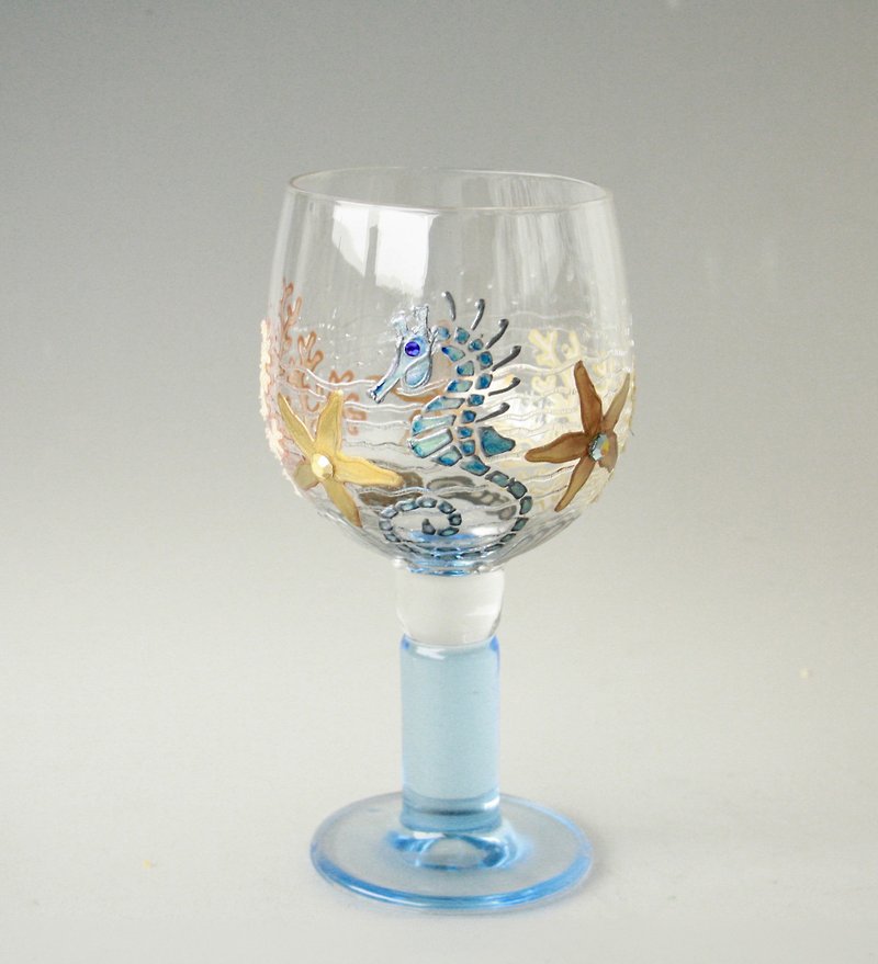Single Wine Glass Goblet  Swarovski Seahorse Starfish design, Hand-painted - แก้วไวน์ - แก้ว สีน้ำเงิน