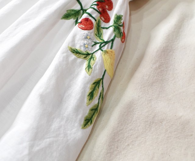 リメイク｜ヨーロッパ刺繍のテーブルクロスをドレスに仕立てました NO