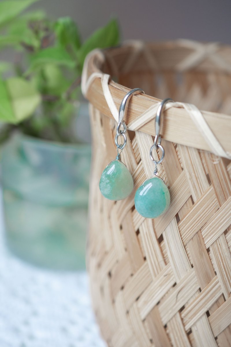 Aventurine Drop Earrings, 925 Silver, Gemini stone, Virgo Gem, Sagittarius gift - ต่างหู - เครื่องประดับพลอย สีเขียว