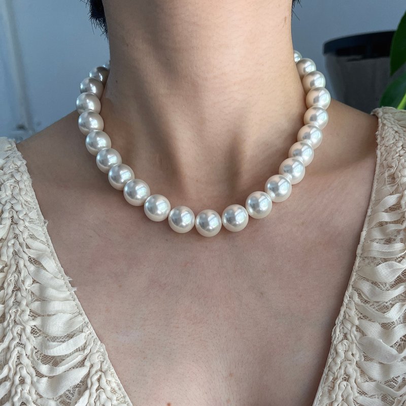 14mm large pearl necklace shell pearl choker for men and women - Necklaces - Pearl White