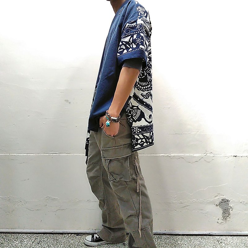 手作りの青染めバックプリントニュートラルな着物のジャケット台湾無料輸送R7G - アウター メンズ - コットン・麻 ブルー