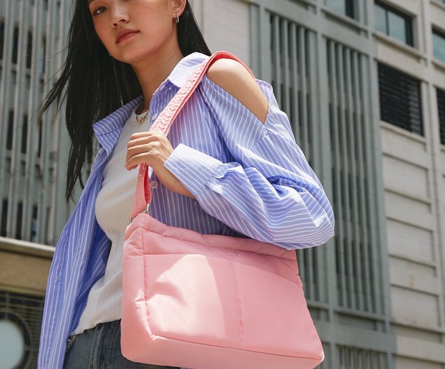 パステルピンク&フラワー【ALDO】ショルダーバッグ〈2WAY〉 ナイロンショルダーバッグ - フラミンゴピンク - ショップ AL&CO