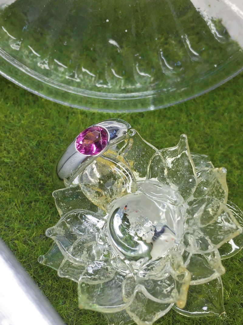 紅寶碧璽750白K金戒 (18K) - 戒指 - 貴金屬 銀色