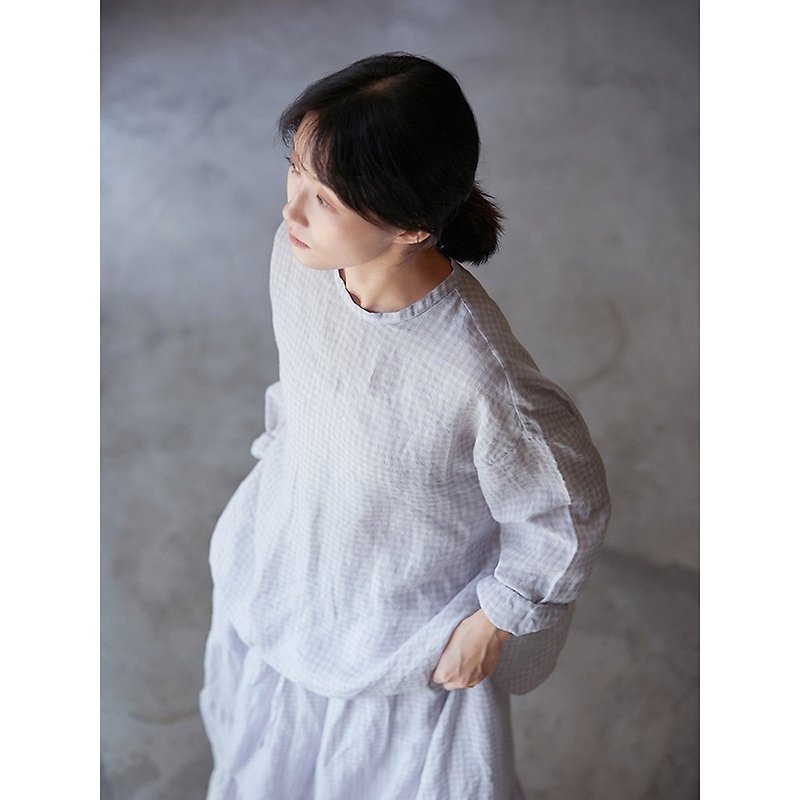 White checkered linen small stand-up collar nine-point sleeves fresh pastoral pullover shirt - Women's Shirts - Cotton & Hemp 