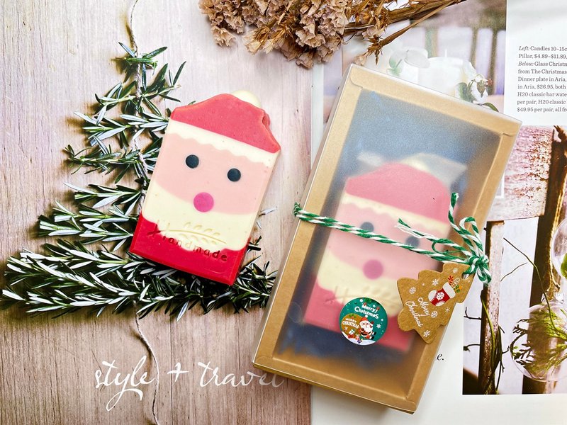 [24h shipping] Santa soap Santa Claus | Apricot Cocoa Oatmeal Soap Creative Cold Process Soap - สบู่ - วัสดุอื่นๆ 