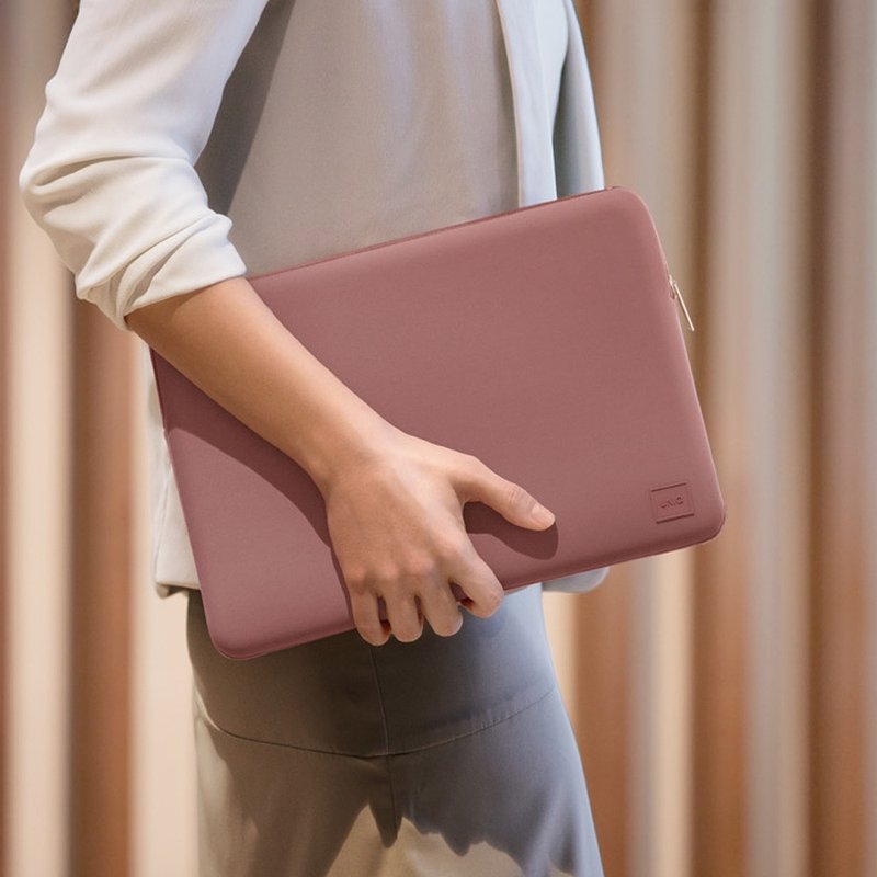 MacBook 14-inch Cyprus Lightweight Plush Liner Pink - อุปกรณ์เสริมคอมพิวเตอร์ - ยาง สึชมพู