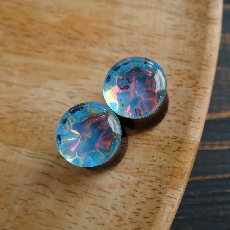 Nebula ear gauges Iridescent plugs Resin earring 8mm 0g 00g Galaxy LGBTQ Shimmer - Earrings & Clip-ons - Other Materials Blue