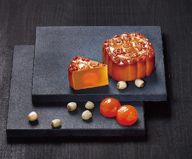 Kee Wah Bakery-Double Yolk White Lotus Seed Paste Gift Box