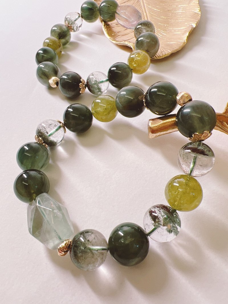 Sand Dune Forest SG-722-308~Green Hair Crystal. Tsavorite. Thousand Layers of Green Ghost. Stone - Bracelets - Semi-Precious Stones 