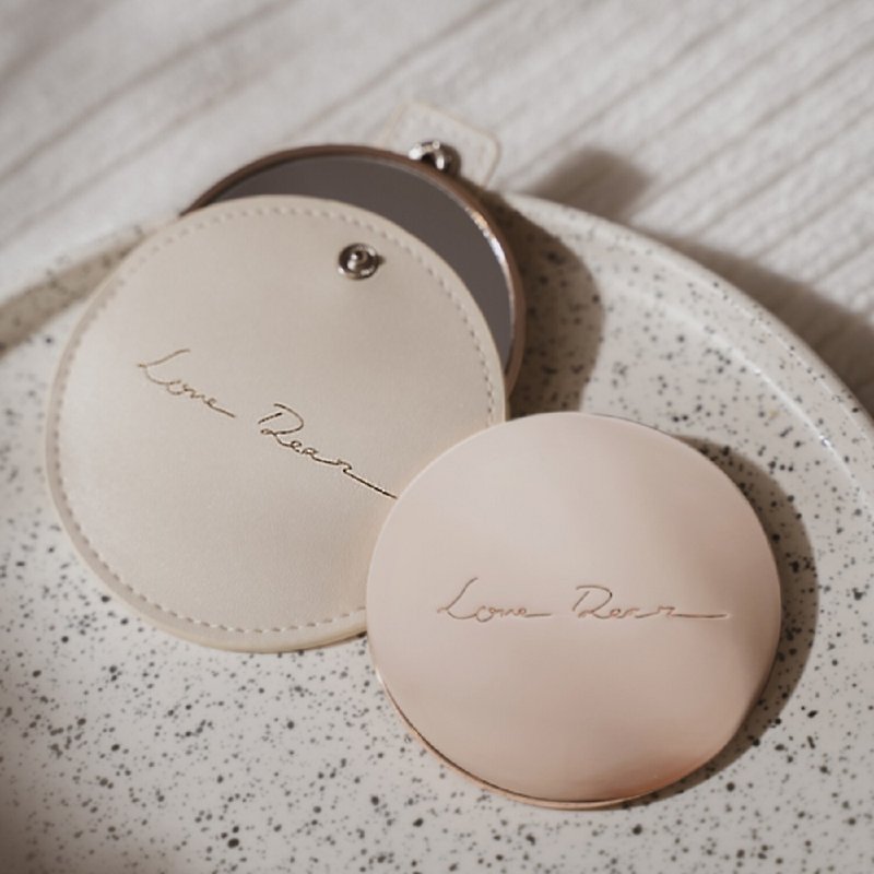 Elegant accompanying hand mirror set - Other - Other Materials 