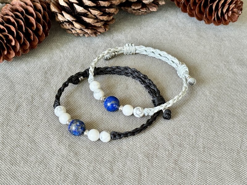 Lapis Lazuli / braided rope bracelet - สร้อยข้อมือ - คริสตัล สีน้ำเงิน