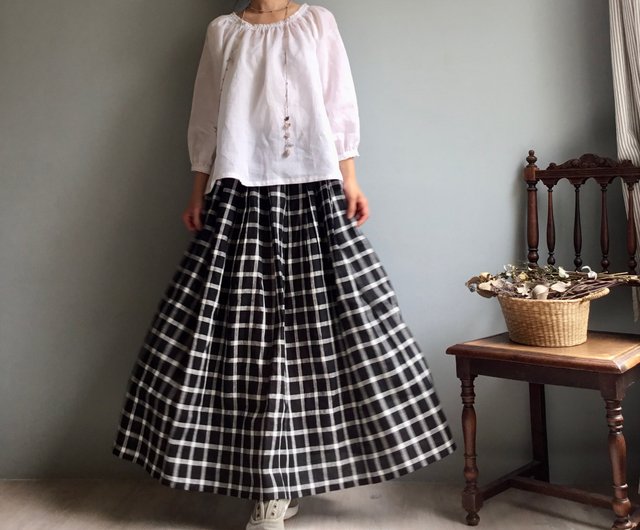 Black and white outlet tartan maxi skirt