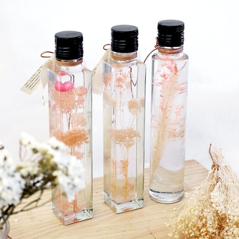 [Christmas gift] Mixiang Love_Botany Floating Vase / Black Cover Square Bottle Round Bottle Pink Series - ช่อดอกไม้แห้ง - พืช/ดอกไม้ สึชมพู