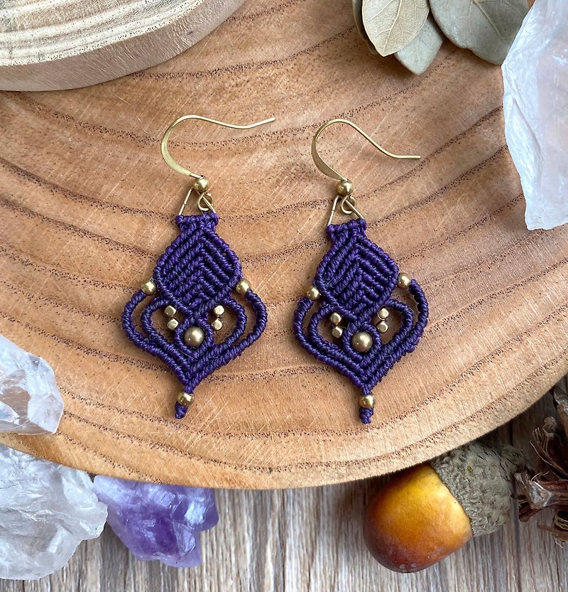 Misssheep - A10 - macrame earrings with brass beads - Earrings & Clip-ons - Other Materials Purple
