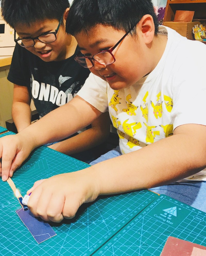 Free Healing Leather Bookmark Experience Workshop - เครื่องหนัง - หนังแท้ 