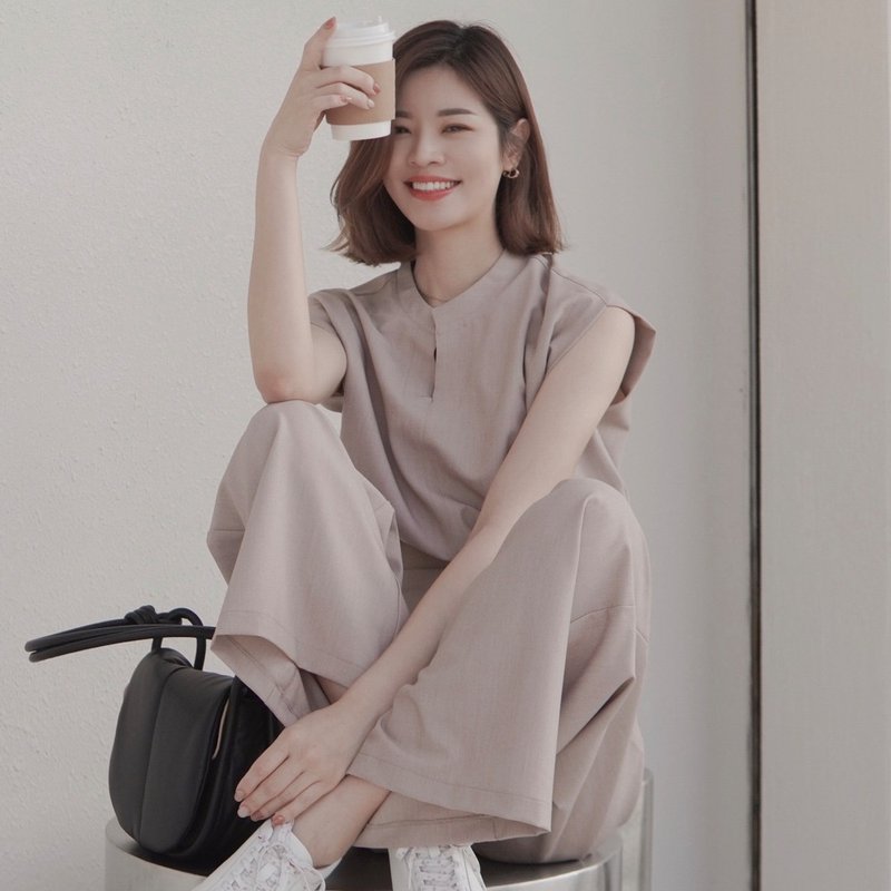 【MEDUSA】MEDUSA 羅紋運動風上衣 - 卡其 (M-XL) | 女裝 上衣 - 女上衣/長袖上衣 - 其他材質 粉紅色